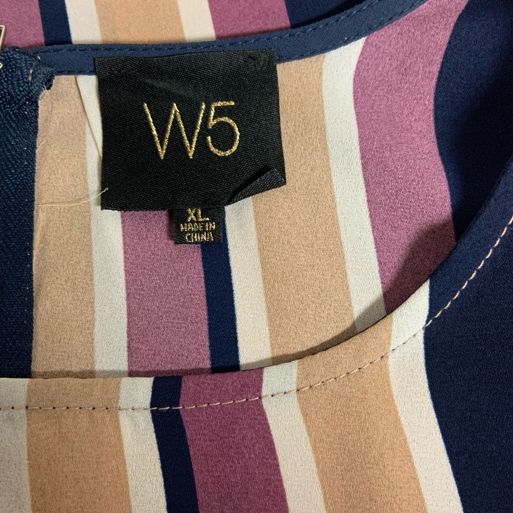W5 top - Picture 4 of 4